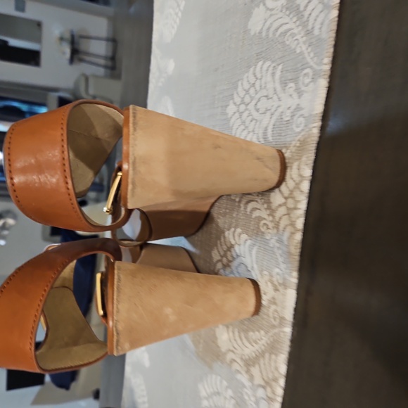 Michael Kors Shoes - Picture 6 of 6